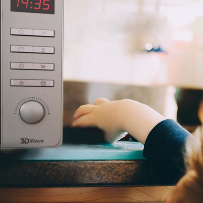 Micro-ondas Cecotec ProClean 5020 Mirror 700W 20L image number 6