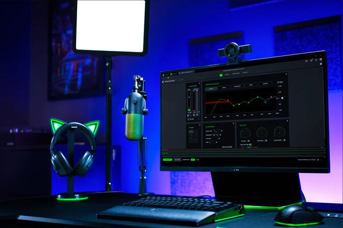 Microfone Razer Seiren V3 Chroma Preto image number 2