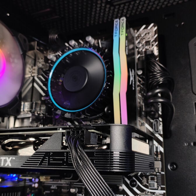 Computador King Mod Gamer-PC x ASUS Impakt Edition Intel i5 14400F 32GB DDR4 1TB RTX 4060 WiFi W11 image number 6