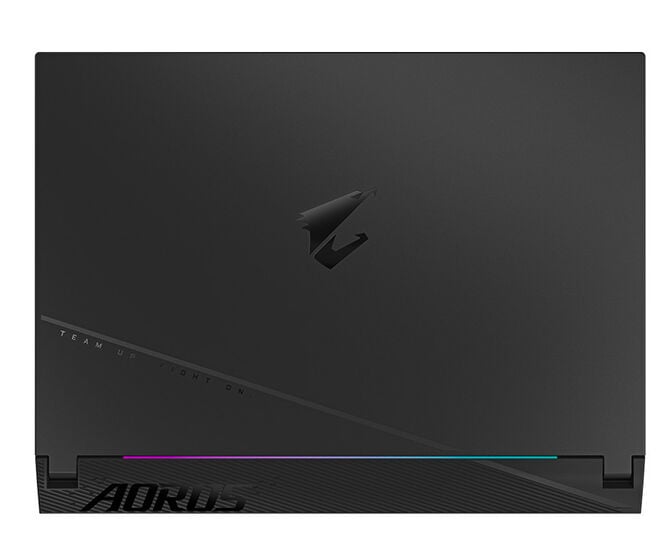 Port&aacute;til Gigabyte AORUS 15 BSF-73PT754SH 15.6" i7 13700H 16GB DDR5 1TB RTX 4070 QHD 165Hz W11 image number 6