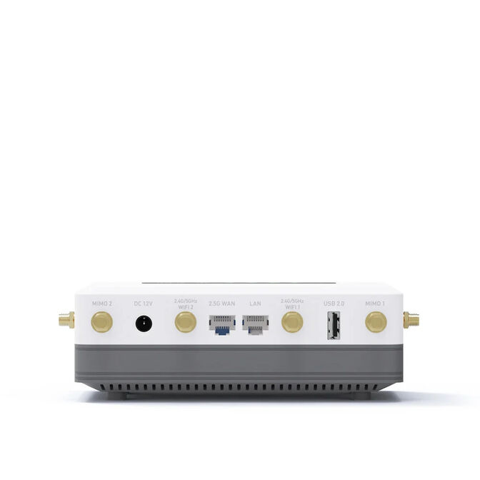 Router GL.iNet GL-XE3000 Puli AX Wireless Wi-Fi 6 5G com Bateria image number 2