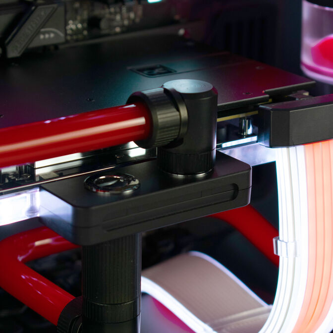 Computador King Mod Liquid-PC Ryzen 7 9850X3D 64GB DDR5 2TB RTX 5080 WiFi W11 image number 4