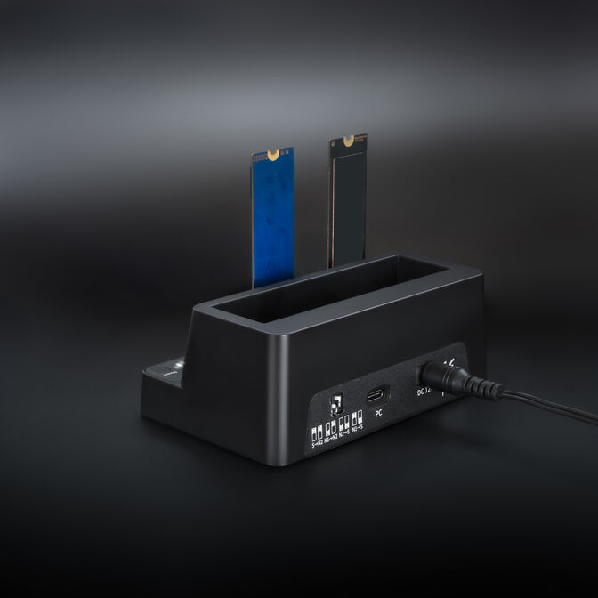 Dock Tooq para 2xSSD M.2 NVMe+1xSATA 2,5"/3,5" USB 3.2 Clone image number 5