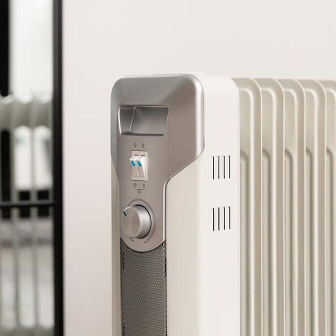 Aquecedor a &Oacute;leo Cecotec ReadyWarm 11000 Space 2500W Branco image number 2