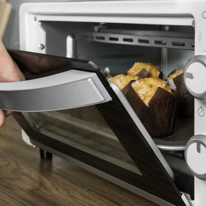 Mini-Forno de Bancada Cecotec Bake&Toast 1090 Branco 1000W 10L image number 7