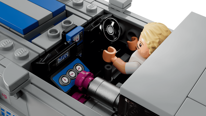 LEGO Speed Champions: Velocidade Furiosa Nissan Skyline GT-R (R34), 319 Pe&ccedil;as (76917) image number 2
