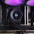 Computador King Mod Gamer-PC NZXT Ryzen 5 9600X 32GB DDR5 1TB RTX 5070 WiFi W11 image number null