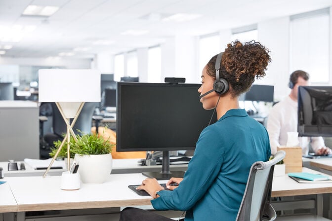 Headset Logitech Zone Wired Teams USB-C Grafite image number 8
