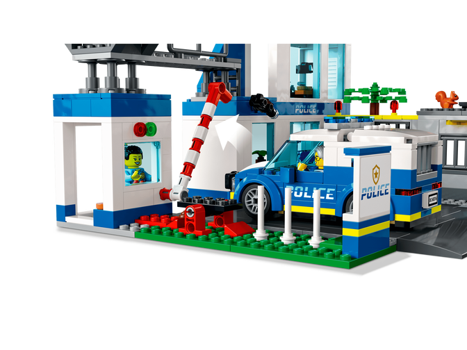 LEGO City: Esquadra da Pol&iacute;cia, 668 Pe&ccedil;as (60316) image number 6