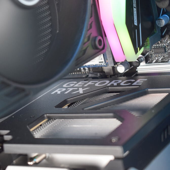 Computador AURA Gamer-PC Ryzen 5 7500F 16GB DDR5 1TB RTX 5060 Ti WiFi W11 image number 7