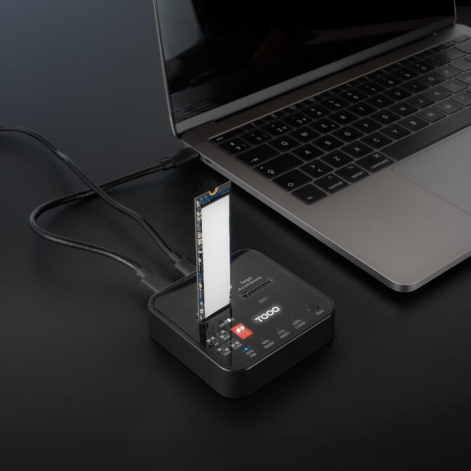 Dock Tooq para 2xSSD M.2 NVMe PICe USB-C3.2 Gen2 Clone Preto image number 4