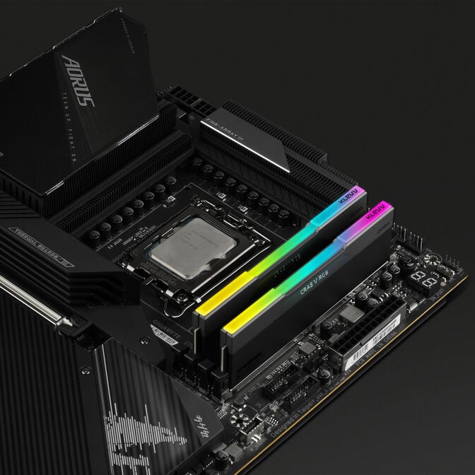 KLEVV Kit 32GB (2 x 16GB) DDR5 CRAS V 6400MHz CL30 RGB Obsidian Black (Intel XMP/AMD Expo) image number 10