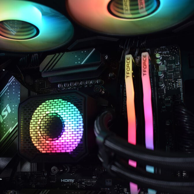 Computador King Mod Limited-PC Ryzen 7 9800X3D 32GB DDR5 2TB RTX 5080 WiFi W11 image number 2