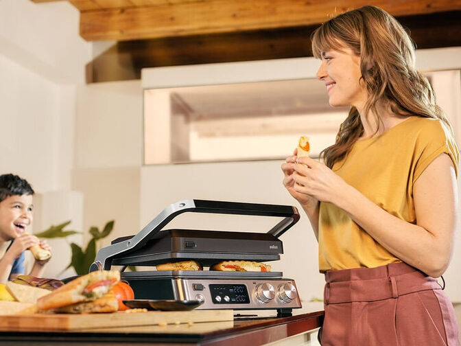 Grelhador de Contacto Braun MultiGrill 7 CG 7040 Inox 2000W image number 2