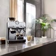 M&aacute;quina de Caf&eacute; Manual DeLonghi La Specialista Arte EC9155.MB 1400W 15 Bar image number null