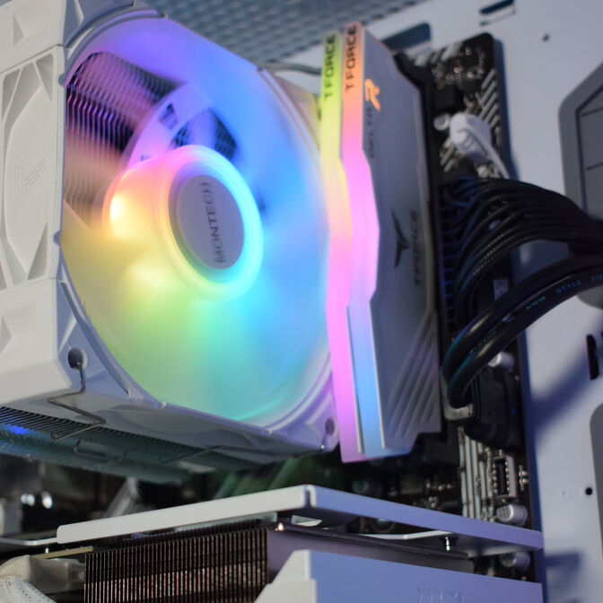 Computador AURA Limited-PC Ryzen 7 5700X3D 32GB DDR4 1TB RTX 5070 WiFi W11 image number 1