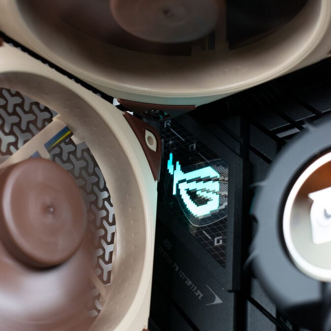 Computador King Mod Gamer-PC Noctua Edition Ryzen 7 9850X3D 64GB DDR5 2TB RTX 5080 WiFi W11 image number 7