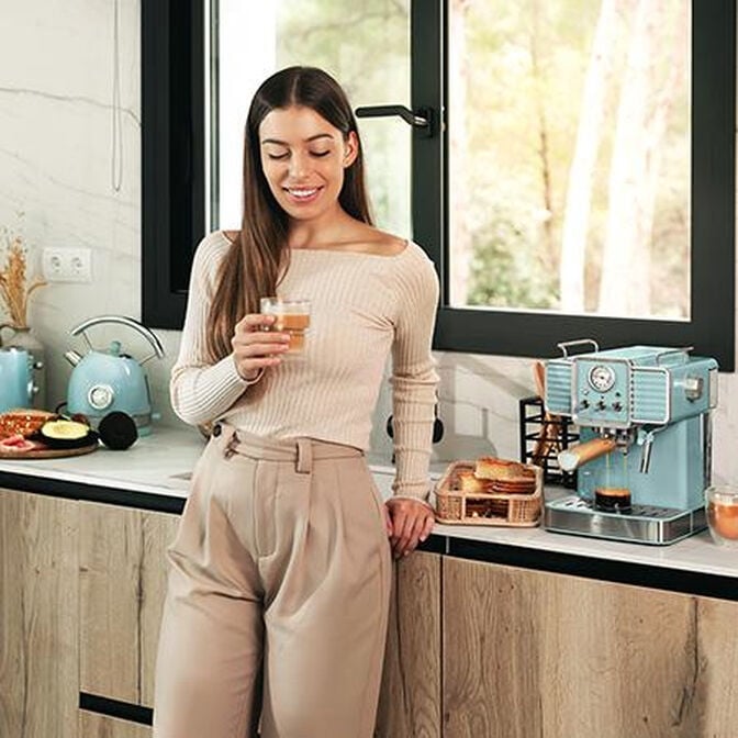 M&aacute;quina de Caf&eacute; Expresso Cecotec Vintage 20 Tradizionale Azul Claro image number 4