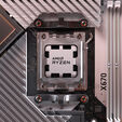 Processador AMD Ryzen 7 9850X3D 8-Core (4.7GHz-5.6GHz) 104MB AM5 image number null