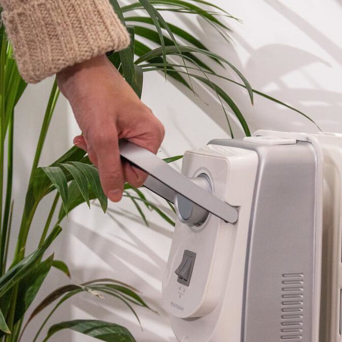 Aquecedor a &Oacute;leo Cecotec ReadyWarm 9000 Space 360 2000W Branco image number 4