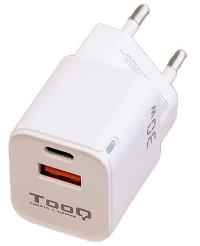 Carregador GaN Tooq USB-C/PD 30W + USB-A/QC 30W image number 1