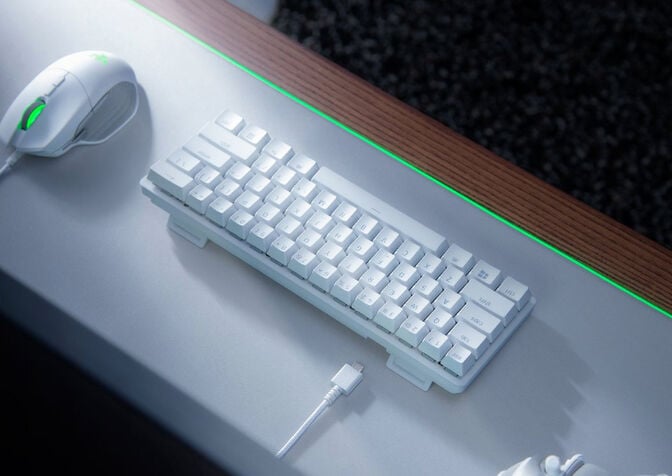 Teclado Razer Huntsman Mini Mercury Ed. RGB Purple Switch (US) image number 3