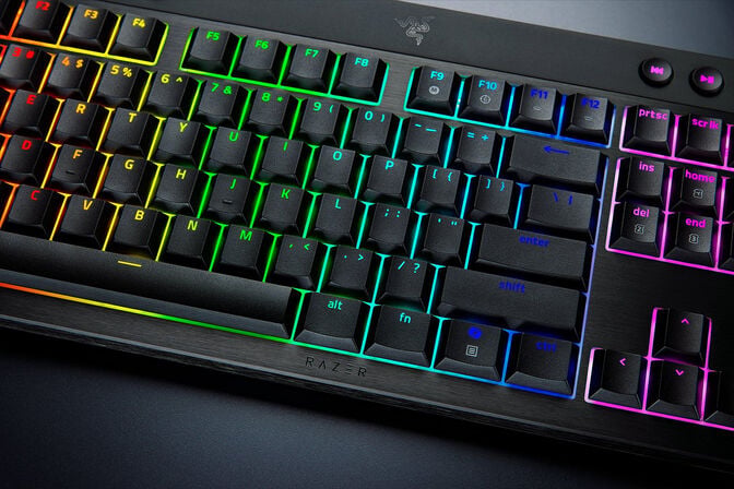 Teclado Razer BlackWidow V4 Low-Profile TKL HyperSpeed Yellow Switch (US) image number 3