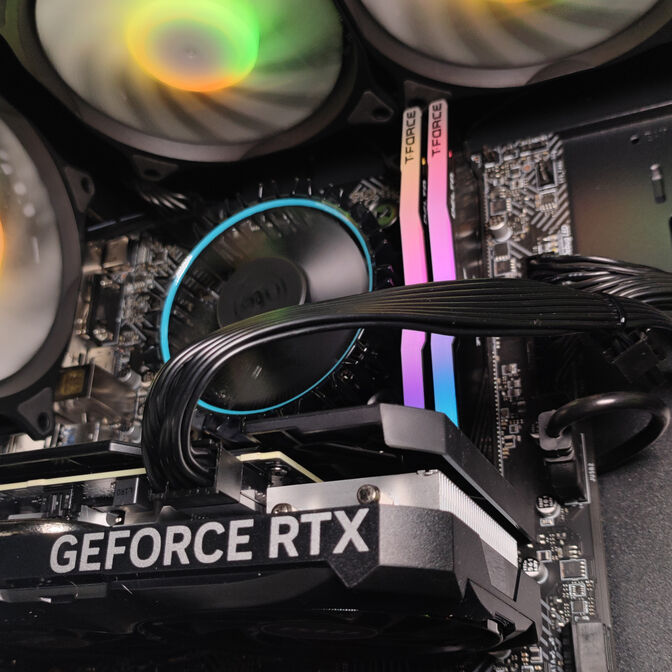 Computador AURA Limited-PC Intel i5 13400F 16GB DDR4 1TB RTX 5060 WiFi W11 image number 2