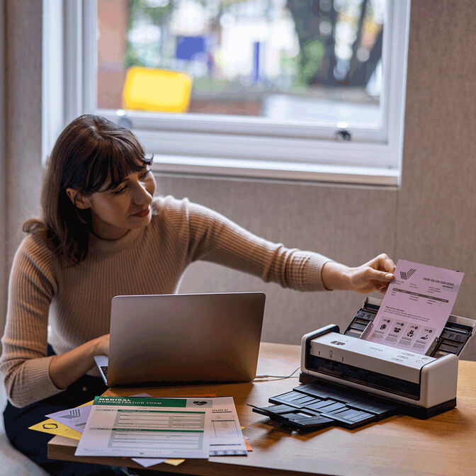 Scanner Port&aacute;til Brother ADS-1300 30PPM image number 5