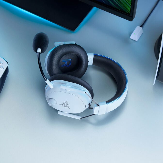 Headset Razer BlackShark V3 Pro para PlayStation Wireless/Bluetooth Branco image number 5