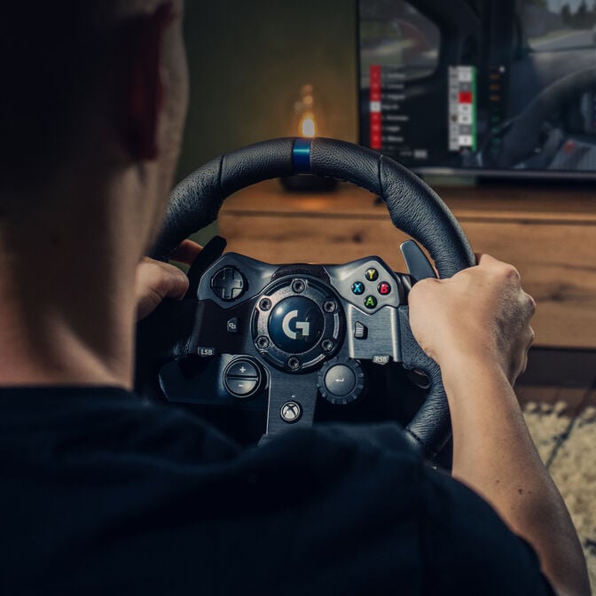 Volante Logitech G923 TrueForce Racing Wheel Xbox One/PC image number 3