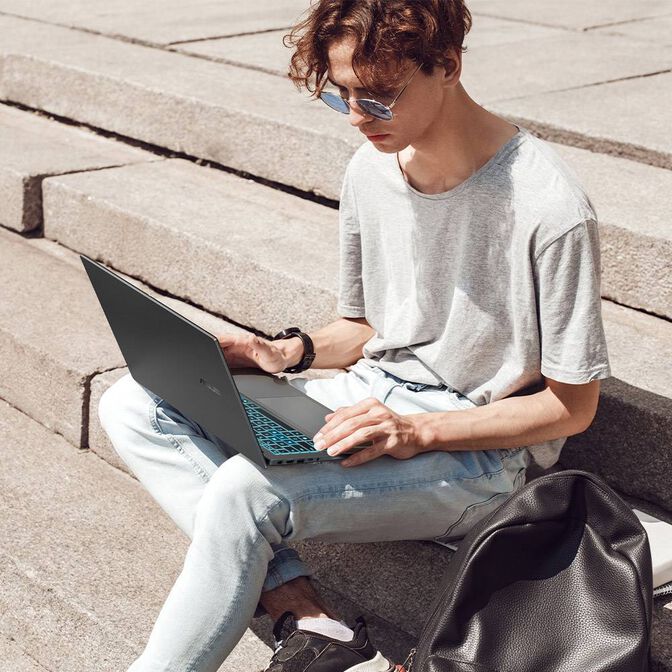 Port&aacute;til ASUS Gaming V16 5050B 16" Core 7 240H 32GB DDR5 1TB RTX 5050 WQXGA 144Hz image number 11