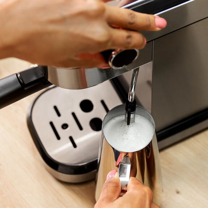 M&aacute;quina de Caf&eacute; Expresso Cecotec Cafelizzia 790 Steel Duo image number 4