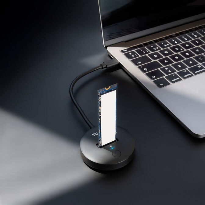 Dock Tooq para 1x SSD M.2 NVMe PICe USB-C 3.2 GEN 2 Preto image number 1