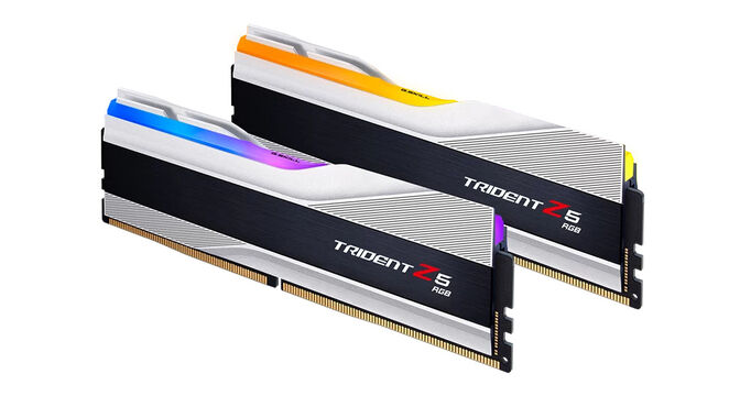 G.Skill Kit 32GB (2 x 16GB) DDR5 6000MHz Trident Z5 RGB CL36 Silver - F5-6000J3636F16GX2-TZ5RS image number 2