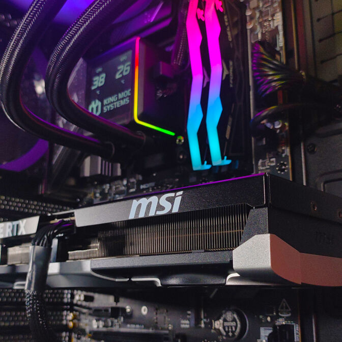 Computador King Mod Gamer-PC Ryzen 7 7800X3D 32GB DDR5 1TB RTX 5070 Ti WiFi W11 image number 7