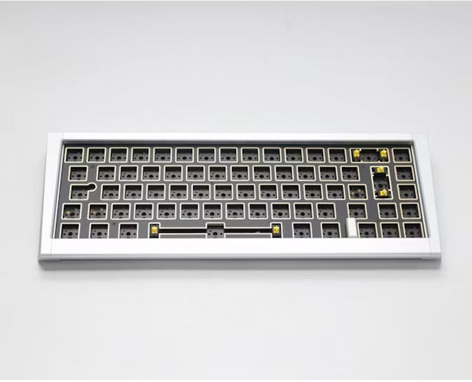 Kit Teclado DIY Ducky Outlaw 65 Silver (PT) image number 4