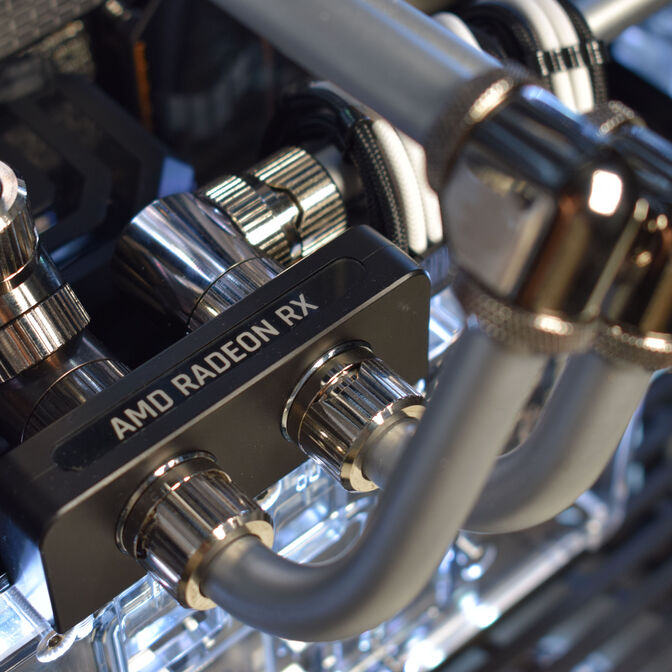 Computador King Mod Liquid-PC Ryzen 7 9800X3D 32GB DDR5 2TB RX 9070 XT WiFi W11 image number 9