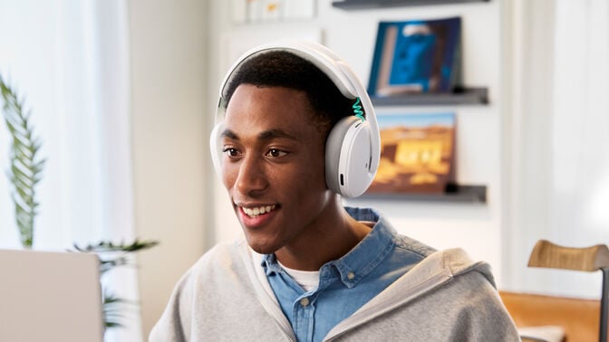 Headset Logitech G325 Lightspeed Wireless/Bluetooth Branco image number 2
