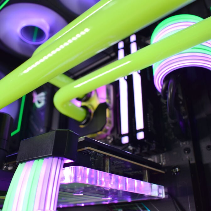 Computador King Mod Liquid-PC Ryzen 7 9850X3D 64GB DDR5 2TB RTX 5080 WiFi W11 V3 image number 6