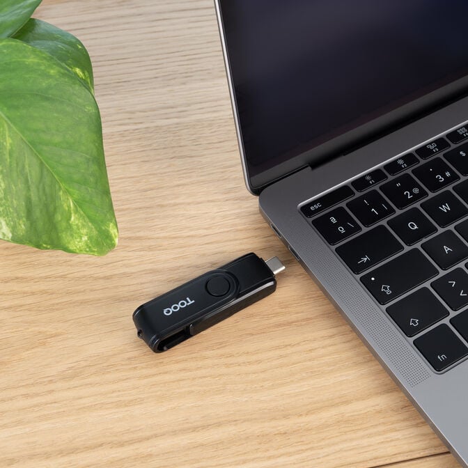 Leitor de Cart&otilde;es Tooq USB-C 2.0+USB-A 3.0, SD/TF, Preto image number 5