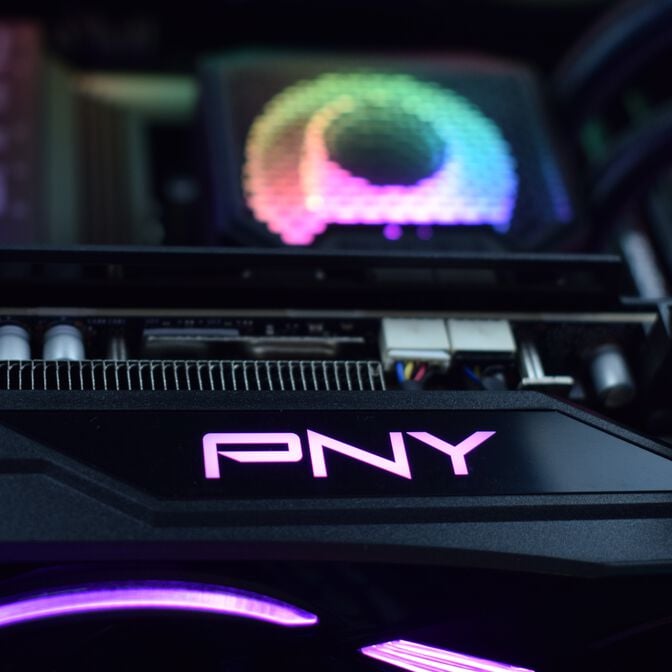 Computador King Mod Gamer-PC Phanteks Ryzen 7 7800X3D 32GB DDR5 1TB RTX 5070 Ti WiFi W11 image number 4