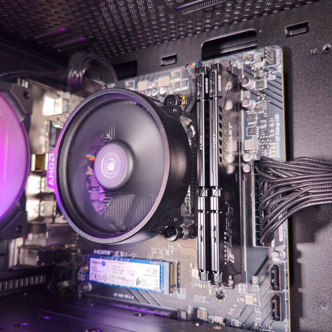 Computador AURA Gamer-PC Ryzen 5 7500F 32GB DDR5 1TB RX 9060 XT 16GB WiFi W11 image number 6