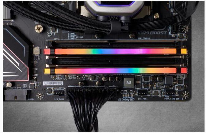 Corsair Kit 32GB (2 x 16GB) DDR4 3200MHz Vengeance RGB Pro CL16 image number 4
