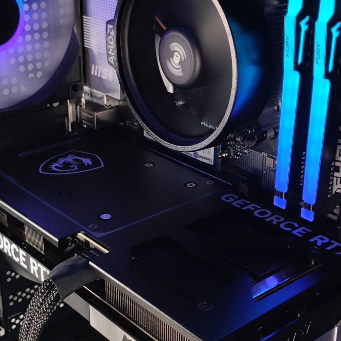 Computador AURA Gamer-PC TEAM 7 EDITION Ryzen 5 7500F 32GB DDR5 1TB RTX 5070 WiFi W11 image number 6